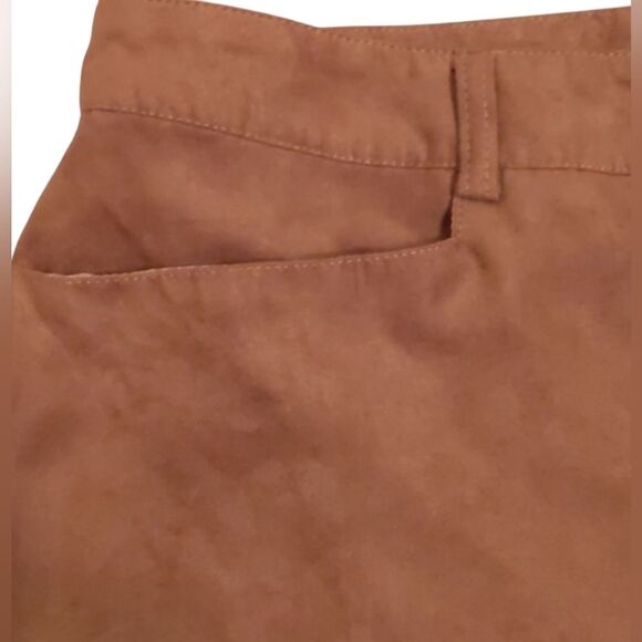CHADWICK'S Faux Suede Brown Pants Women - Picture 4 of 9